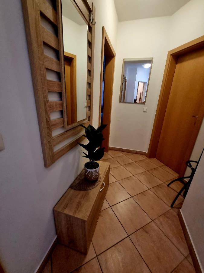 Apartments Ema PUY Eksteriør bilde