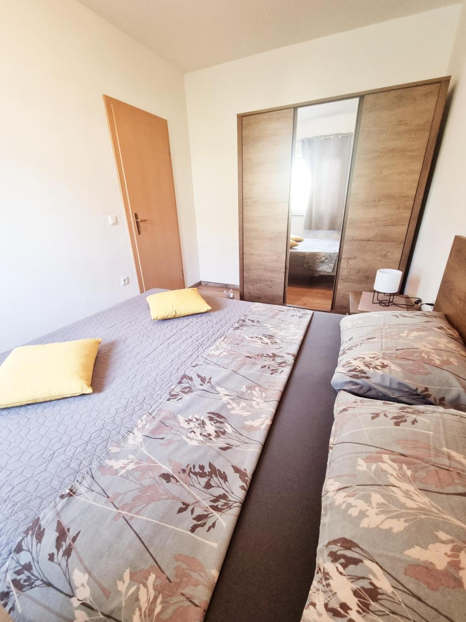 Apartments Ema PUY Eksteriør bilde